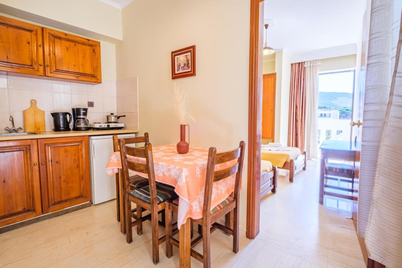 Seaside Apartments Ampavris 外观 照片