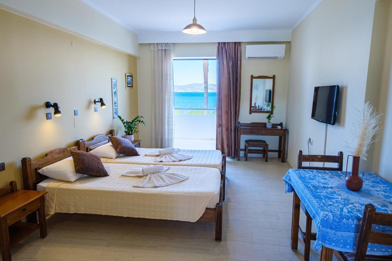 Seaside Apartments Ampavris 外观 照片